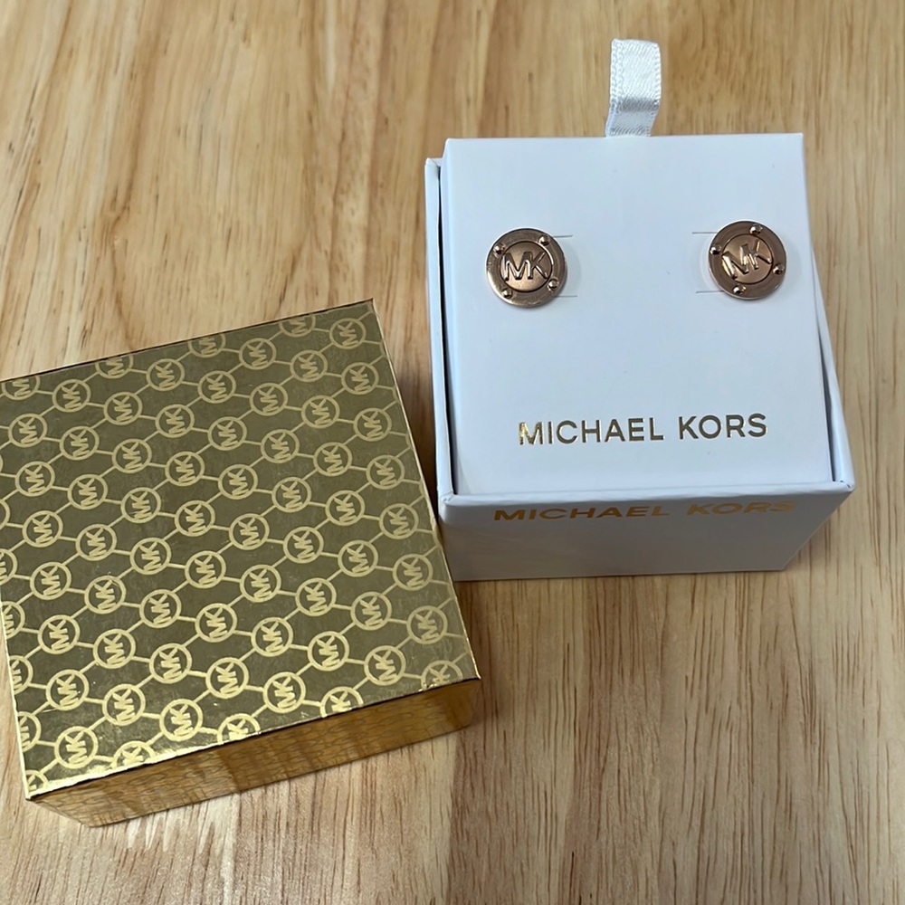 Brand New Michael Kors Circular Logo Rose Gold Tone Post Earrings